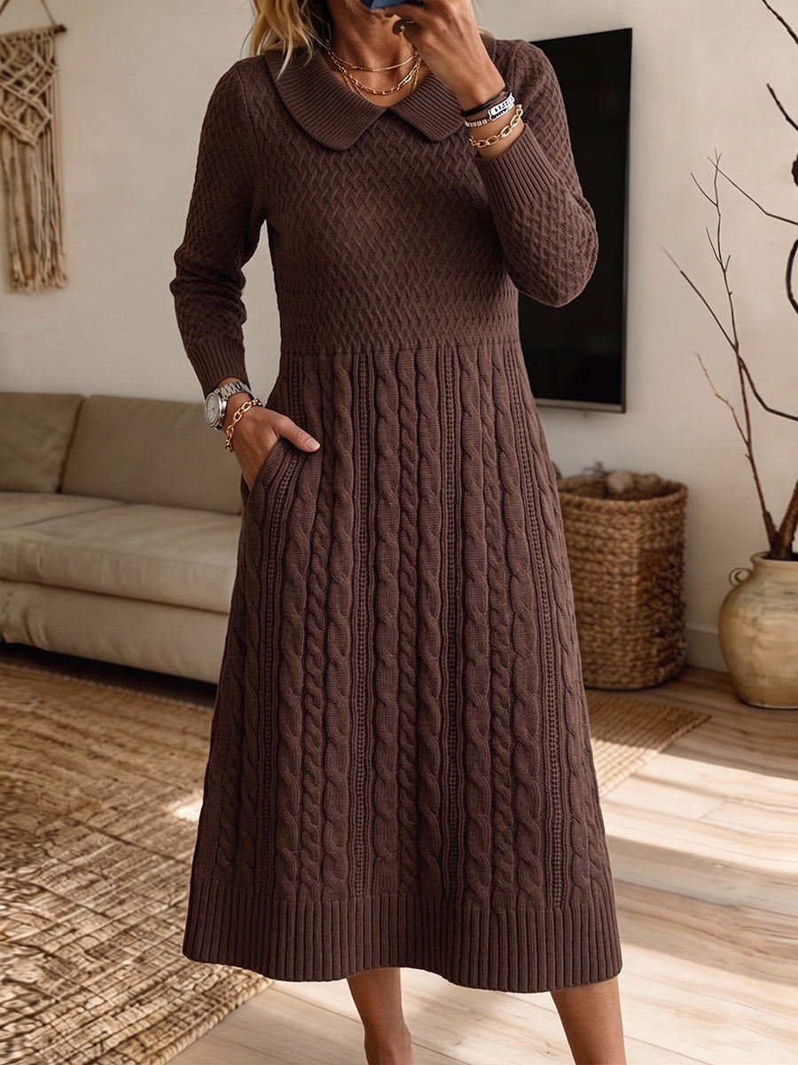 Avellana | Vestido midi de punto trenzado con cuello