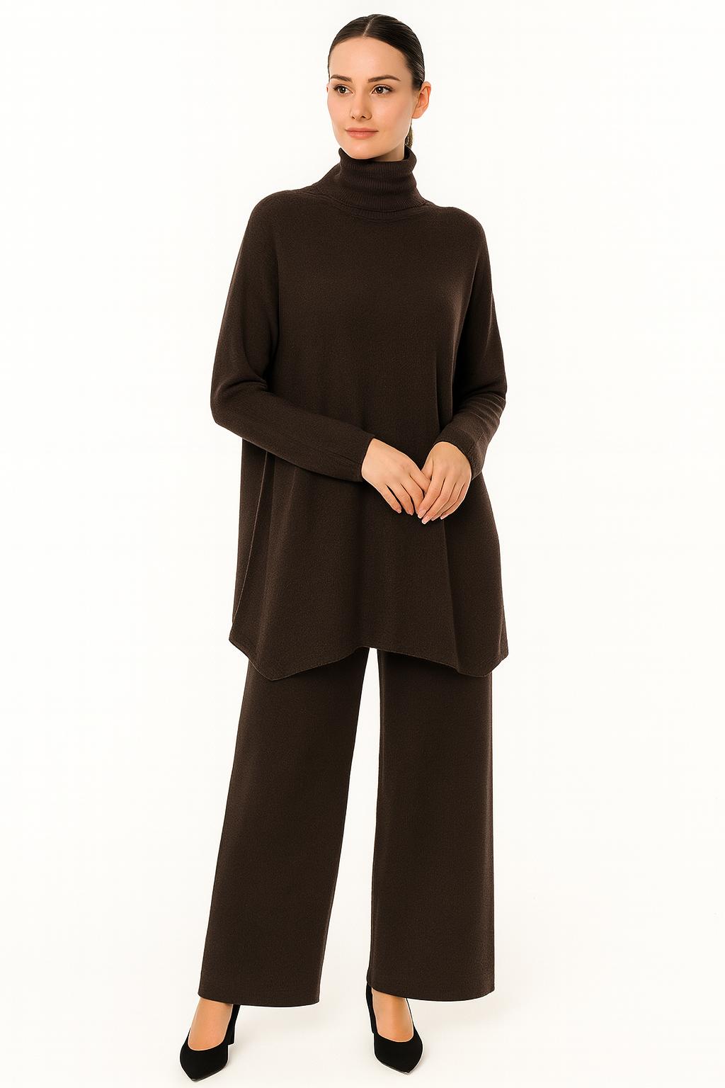 Mercedes | Conjunto de cuello alto y pantalón palazzo