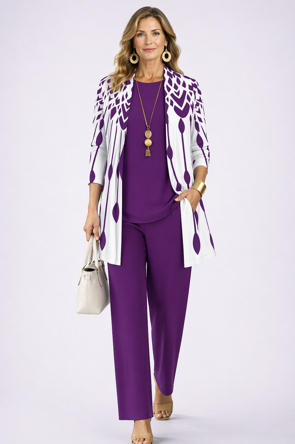 Consuelo | Traje de invitada de tres piezas en morado