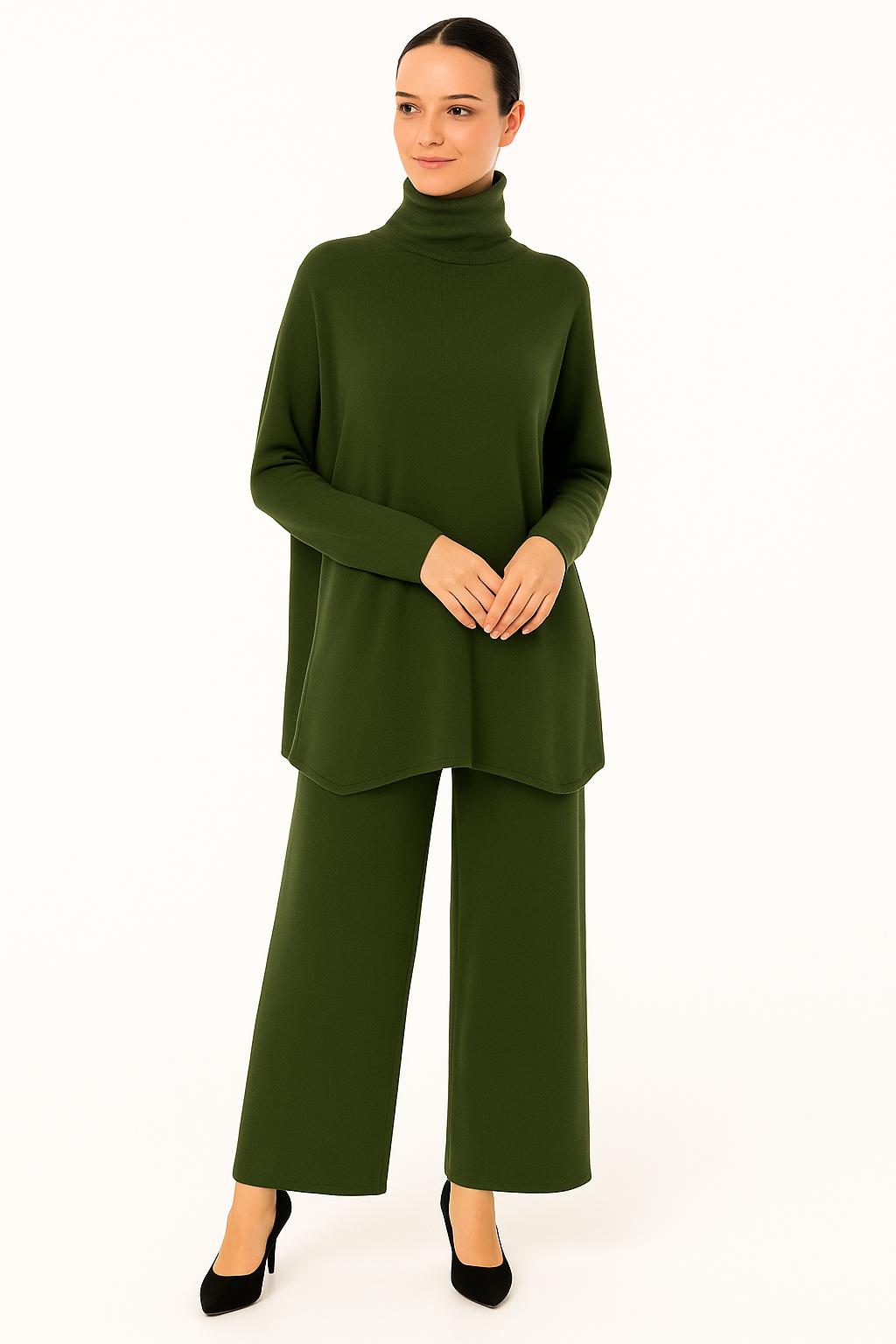 Mercedes | Conjunto de cuello alto y pantalón palazzo